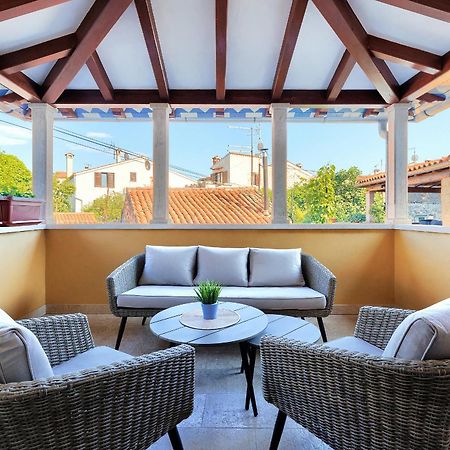 Studios Notte Sul Porto Ρόβινι Εξωτερικό φωτογραφία
