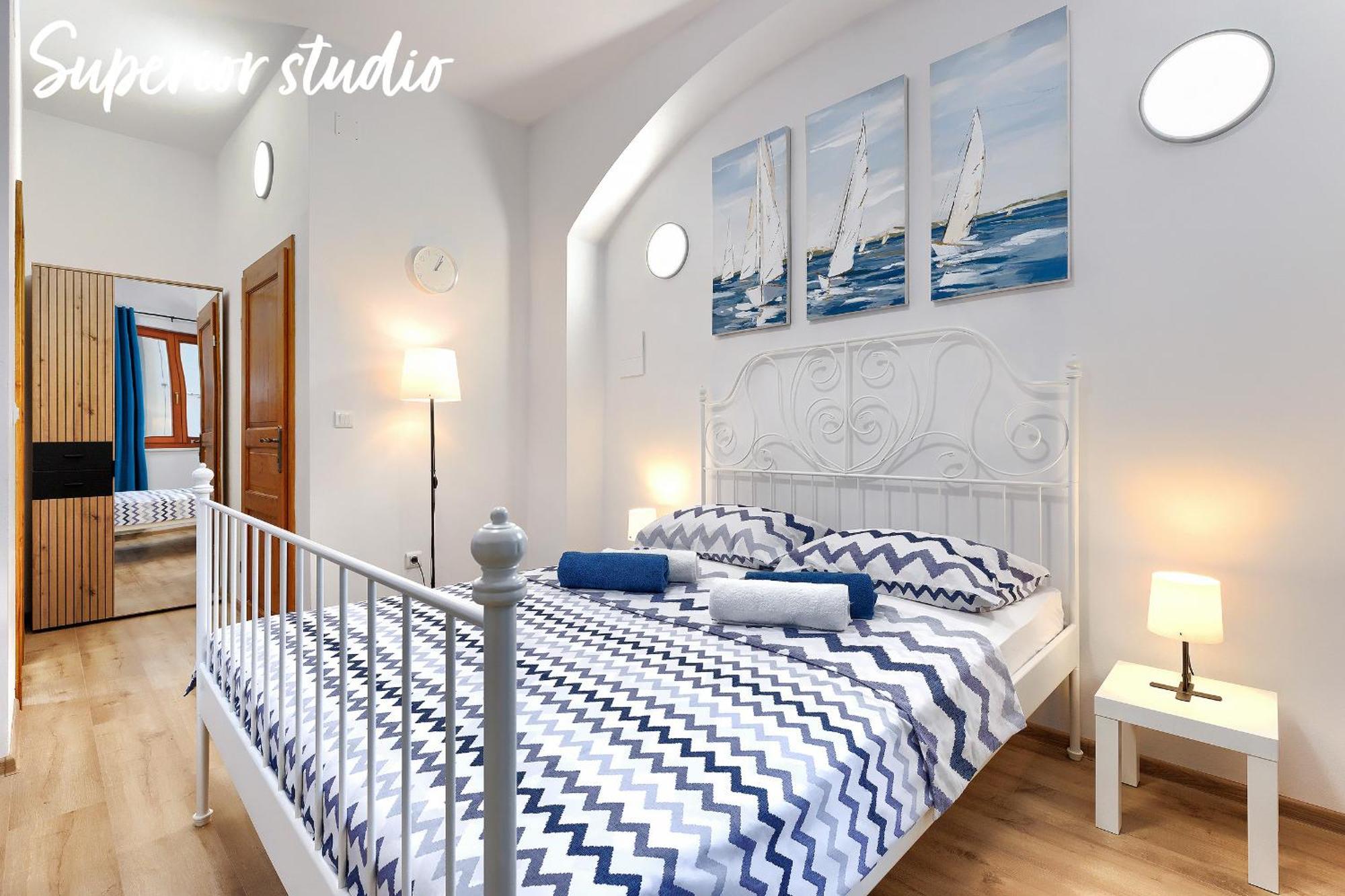 Studios Notte Sul Porto Ρόβινι Εξωτερικό φωτογραφία
